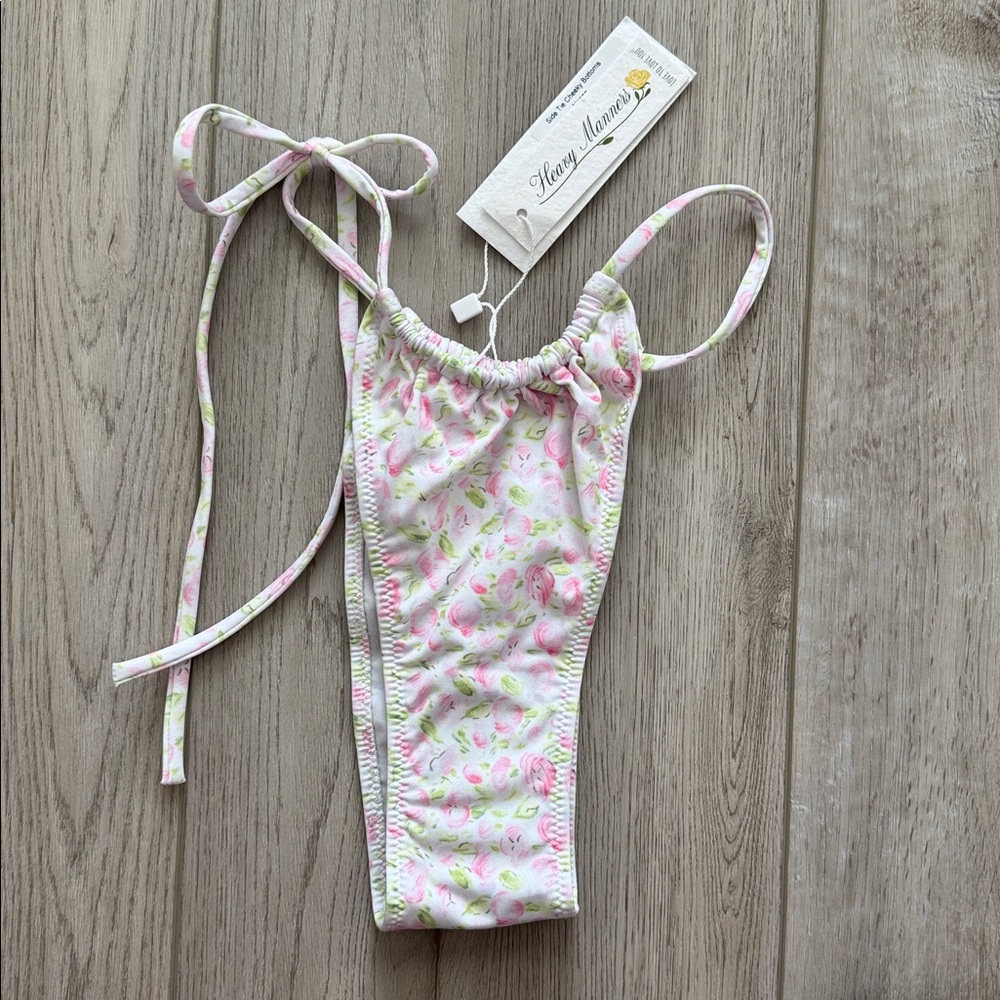 ‘Nonna’ Side tie bottom